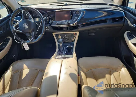 2017 Buick Envision Essence z USA, uszkodzony, nr VIN LRBFXBSA9HD177589